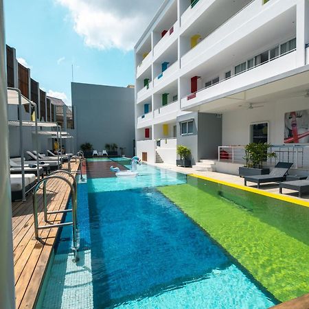 Chill Hotel Seminyak Екстериор снимка