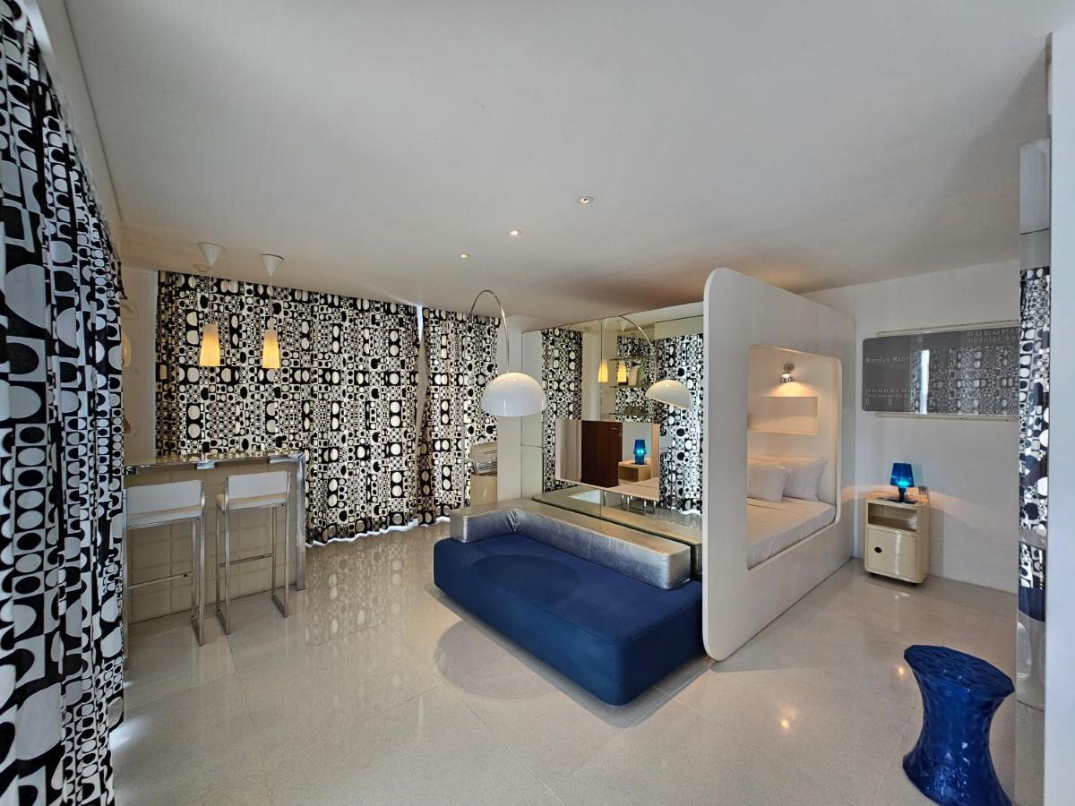 Chill Hotel Seminyak Екстериор снимка