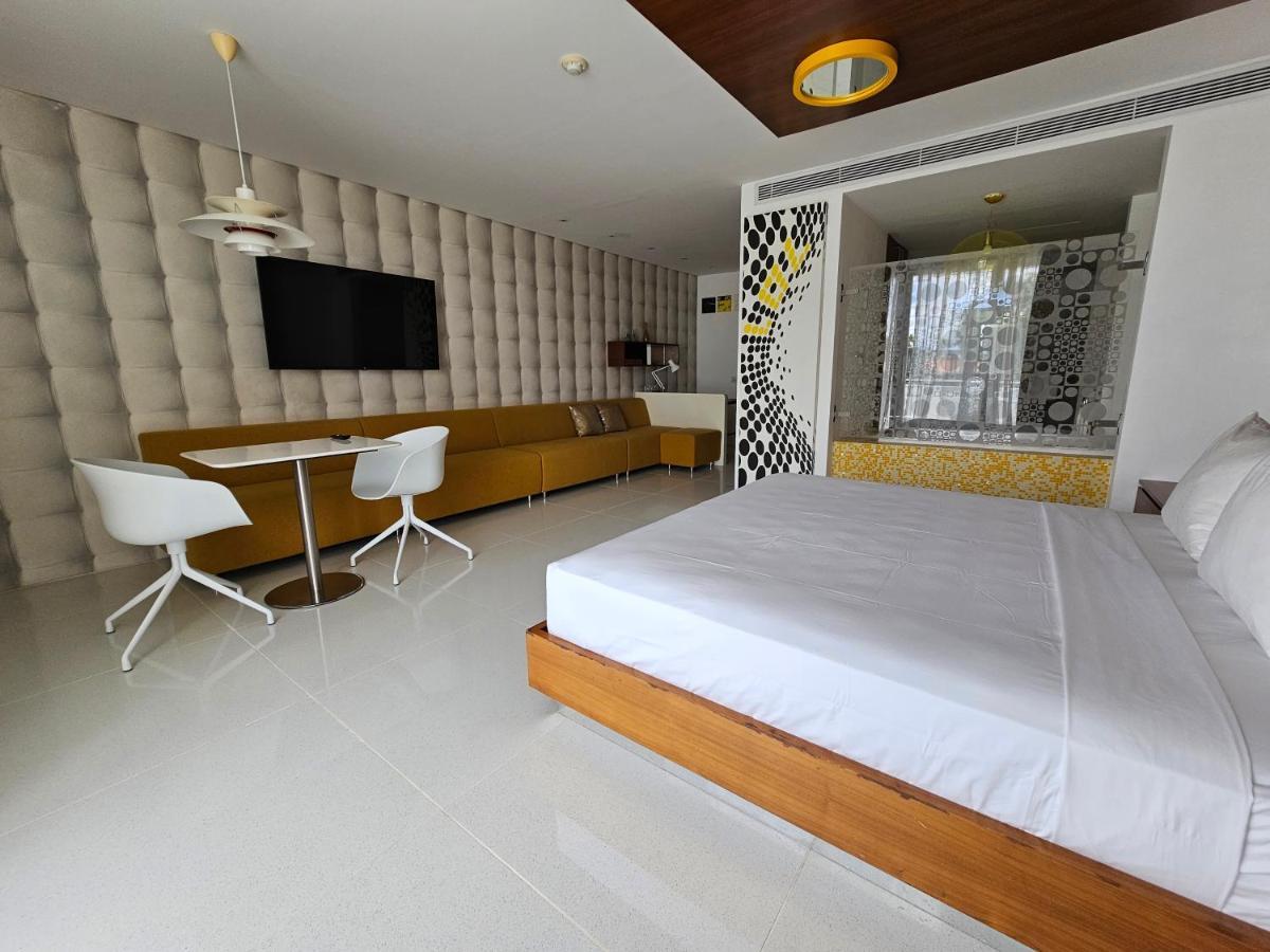 Chill Hotel Seminyak Екстериор снимка