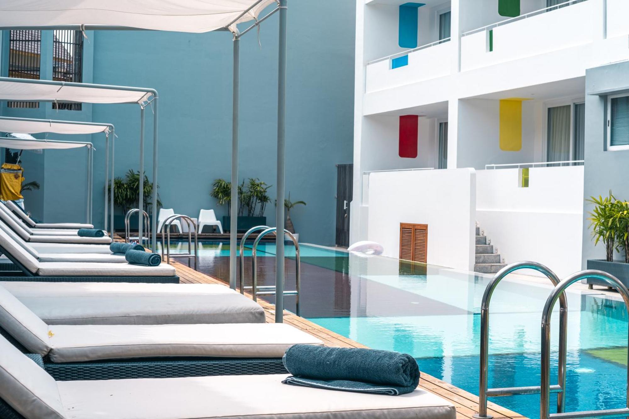 Chill Hotel Seminyak Екстериор снимка